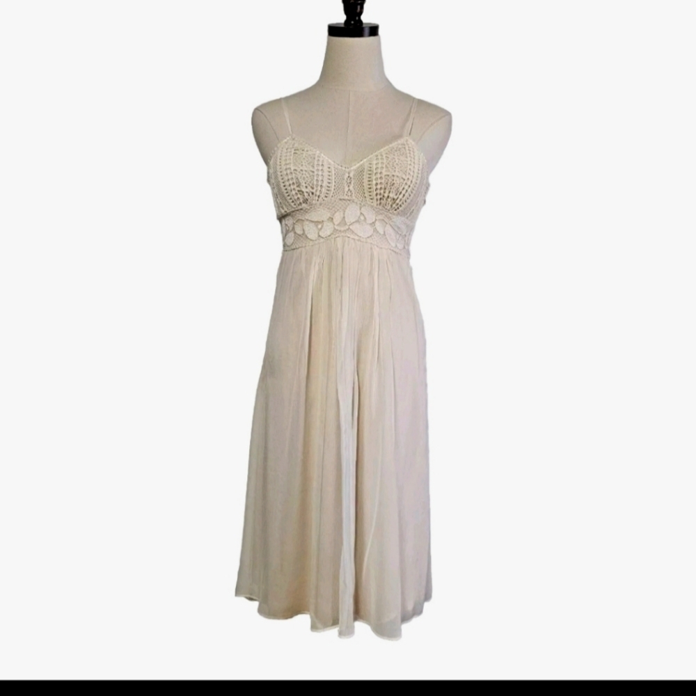 MARIA BIANCA NERO  Empire Waist Crochet Accent Ivory Small P Sexy Elegant Dress